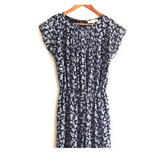 Floral jumpsuit with an open back!